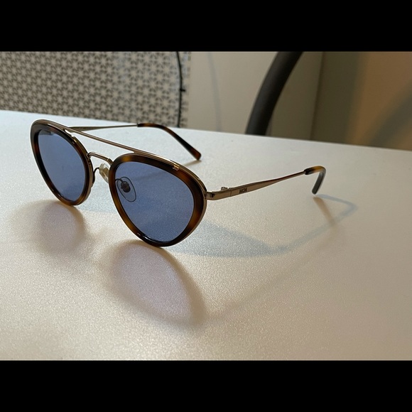 MCM sunglasses - Picture 3 of 11